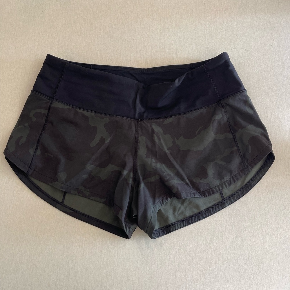 lululemon athletica Women's Camo Athletic Shorts in Black and Olive